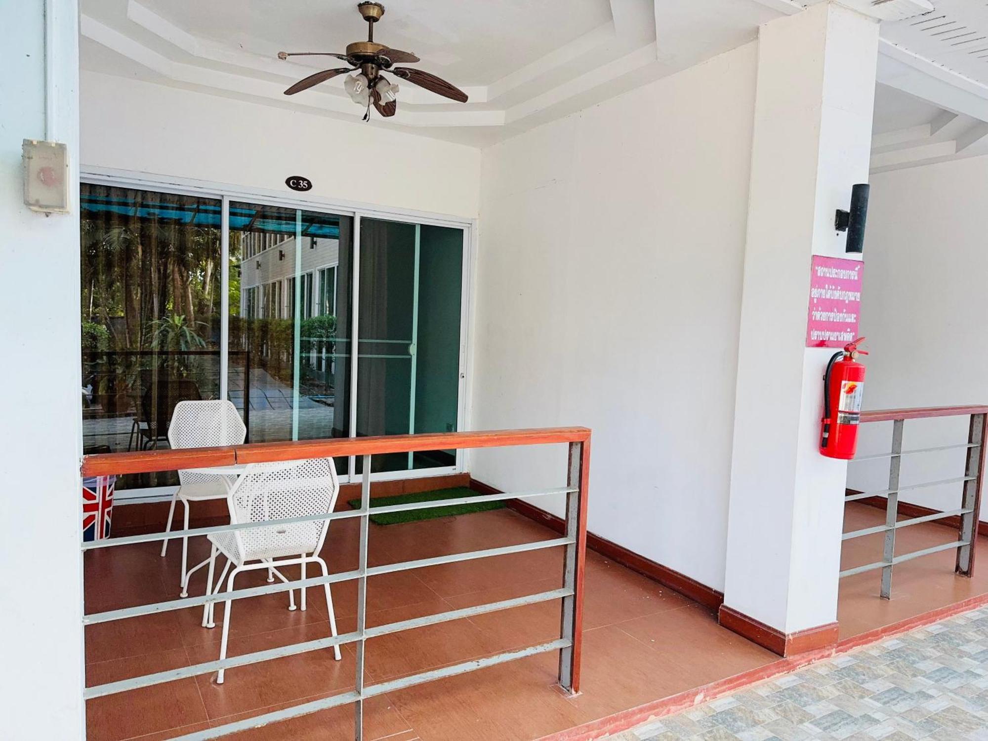 Baan Suan Khun Ta&Golf Resort Ubon Ratchathani Luaran gambar
